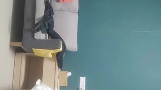 【王子哥專治學生妹】滯留天津的武漢妹子沒法回家，跟奔馳哥同居天天被干還要直播出來，半夜迷迷糊糊中也不放過.
