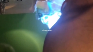 亚洲舞王网友无套操我老婆还要录像发到网上!（进群免费约炮）